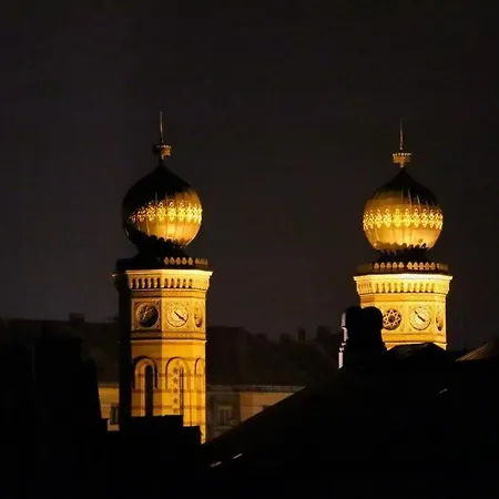 Giardino By Artemisia